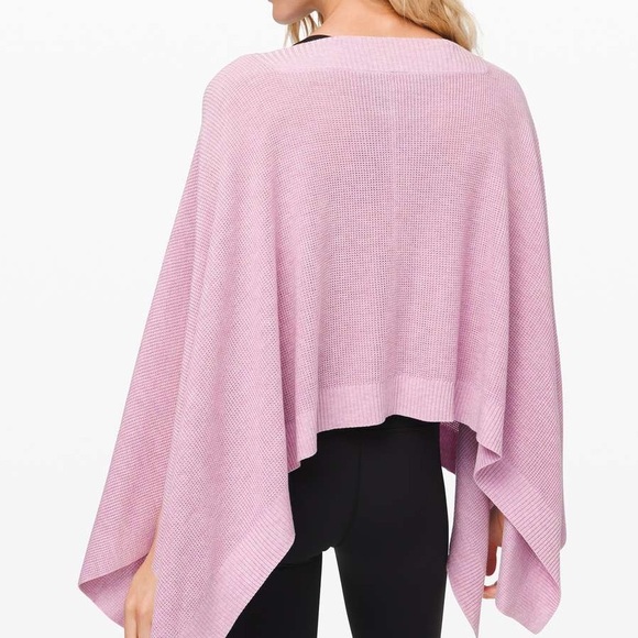 lululemon flow forward poncho - Picture 2 of 5